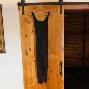 Fabletics Black Sleeveless Scoop-Neck Jumpsuit